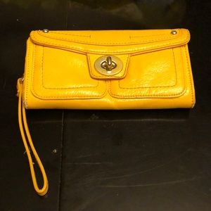 Wristlet/wallet
